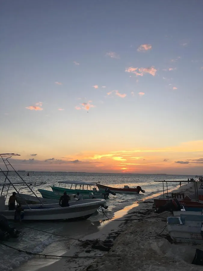 Villa Elena Isla Mujeres 0*,